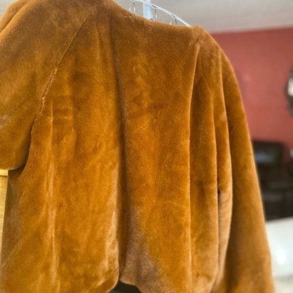 Fur jacket, soft material, light weight, size L - Picture 2 of 7
